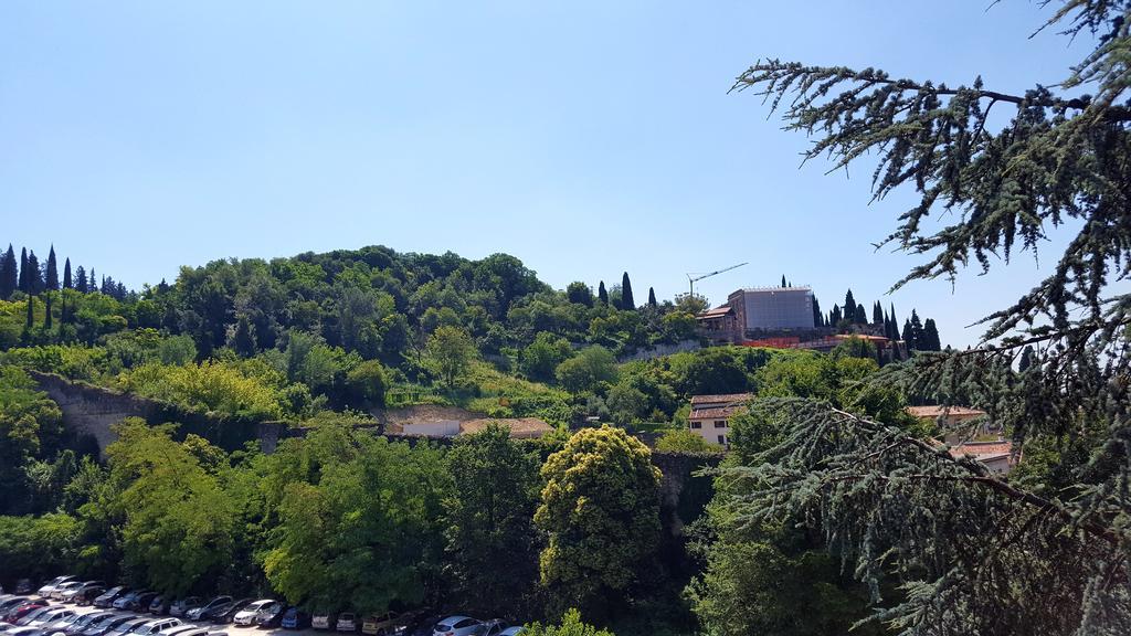 Residenza Le Dimore Centro Verona Luaran gambar