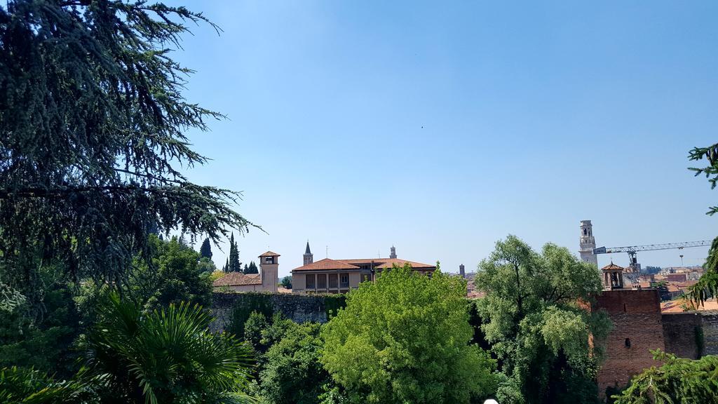 Residenza Le Dimore Centro Verona Luaran gambar