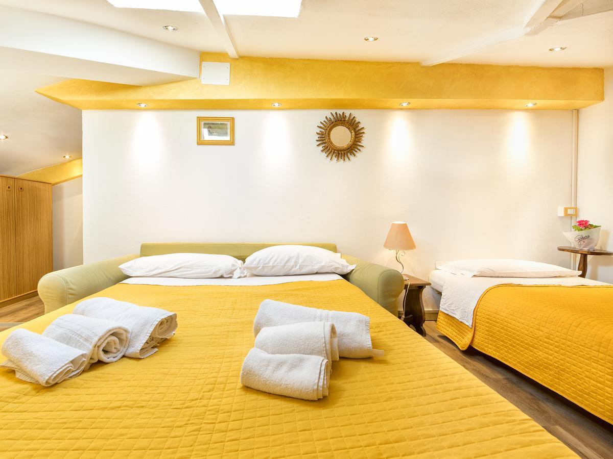 Residenza Le Dimore Centro Verona Luaran gambar