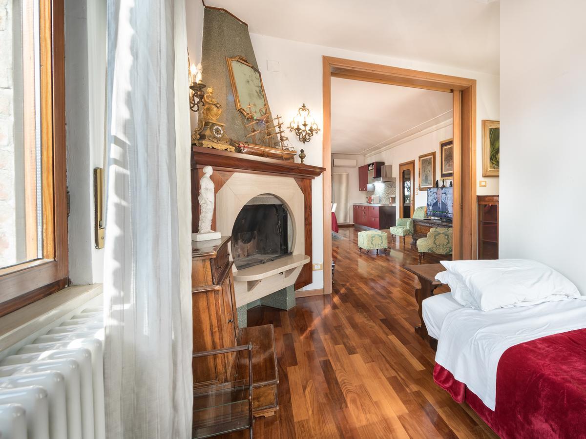 Residenza Le Dimore Centro Verona Luaran gambar