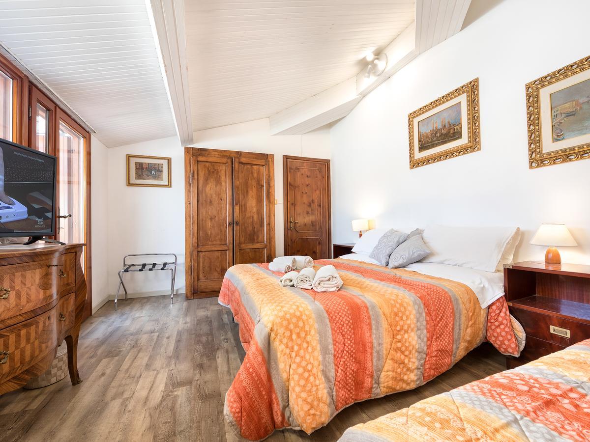 Residenza Le Dimore Centro Verona Luaran gambar